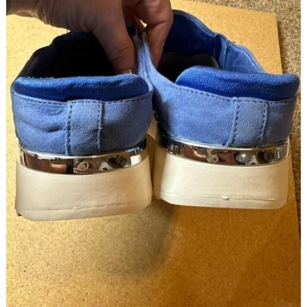 Kenneth Cole Reaction Platform Sneaker Womens 8.5 Blue Suede Rhinestone  NWOT